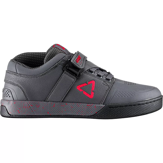 Leatt 4.0 Clipless Pedal Shoe 2023 - UK 9.5} - Titanium, Titanium