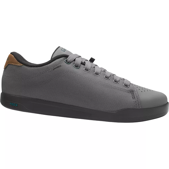 Giro Deed MTB Cycling Shoes 2022 - EU 43} - Dark Shadow, Dark Shadow
